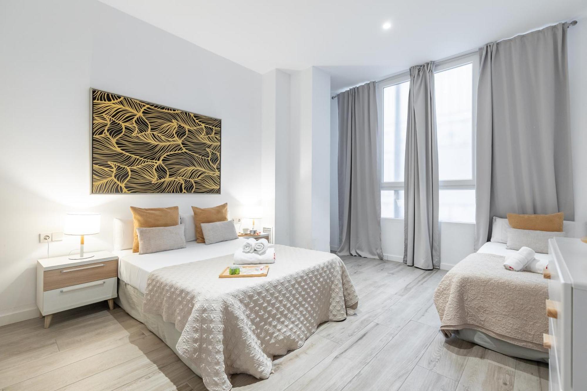 Апартаменты Travel Habitat Ayuntamiento Валенсия Экстерьер фото