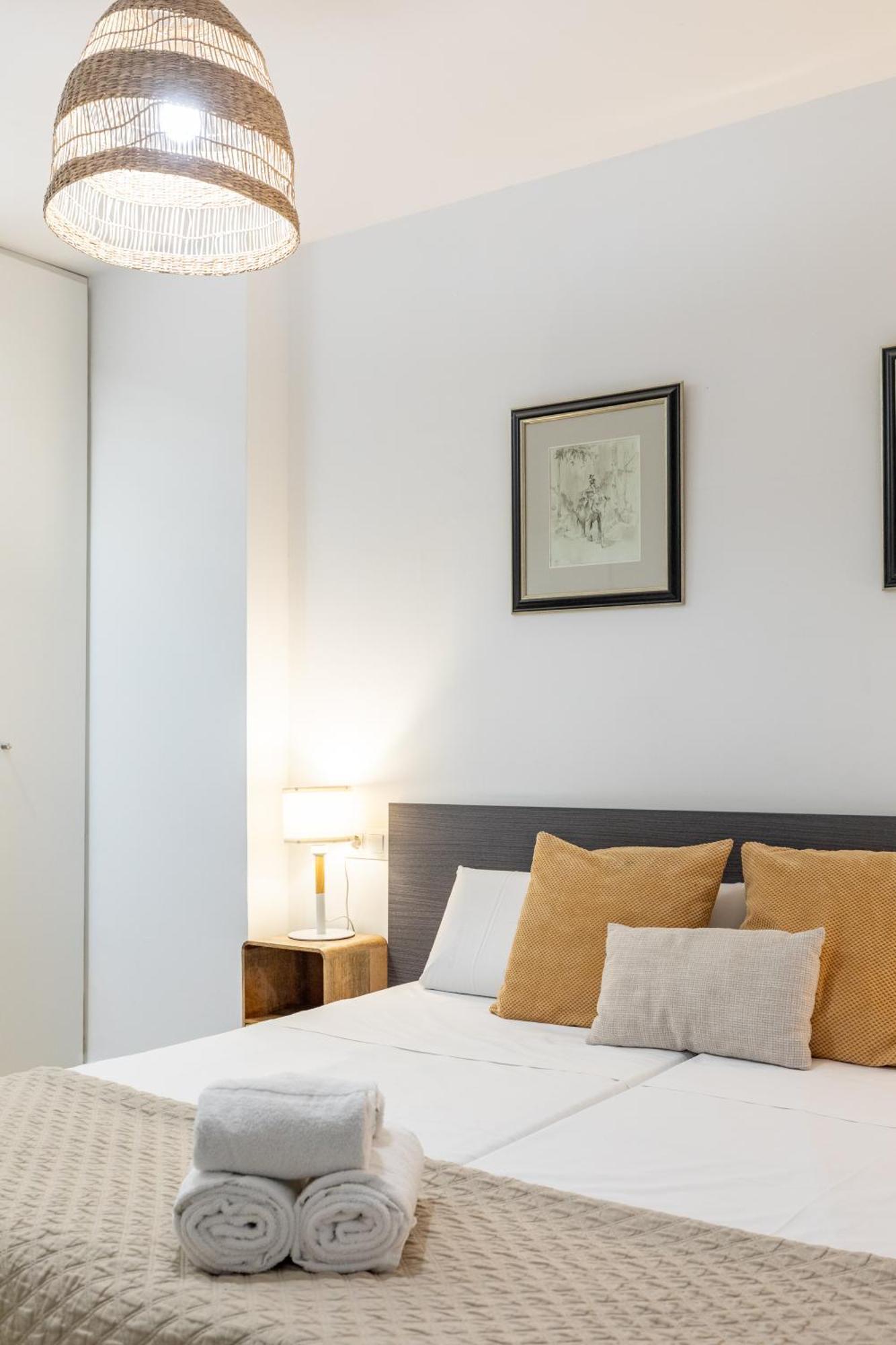 Апартаменты Travel Habitat Ayuntamiento Валенсия Экстерьер фото